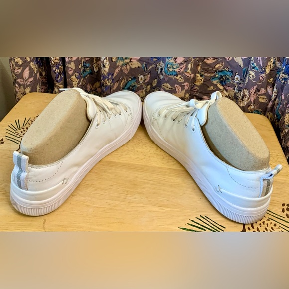 Toms Women’s Sneakers Size 7-1/2 - Picture 5 of 12